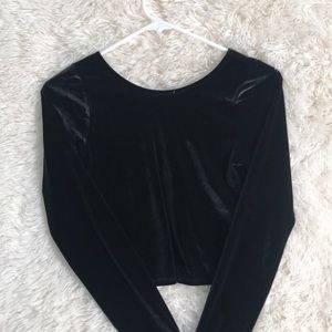 Black velvet long sleeve crop top